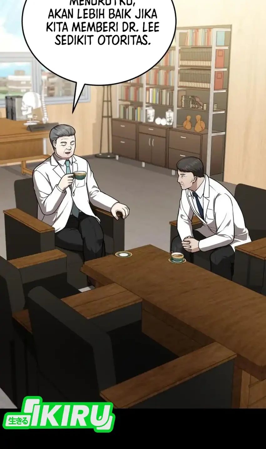 Manhwa The Regressed Doctor Just Wanted to Live Quietly Chapter 56 gambar 2