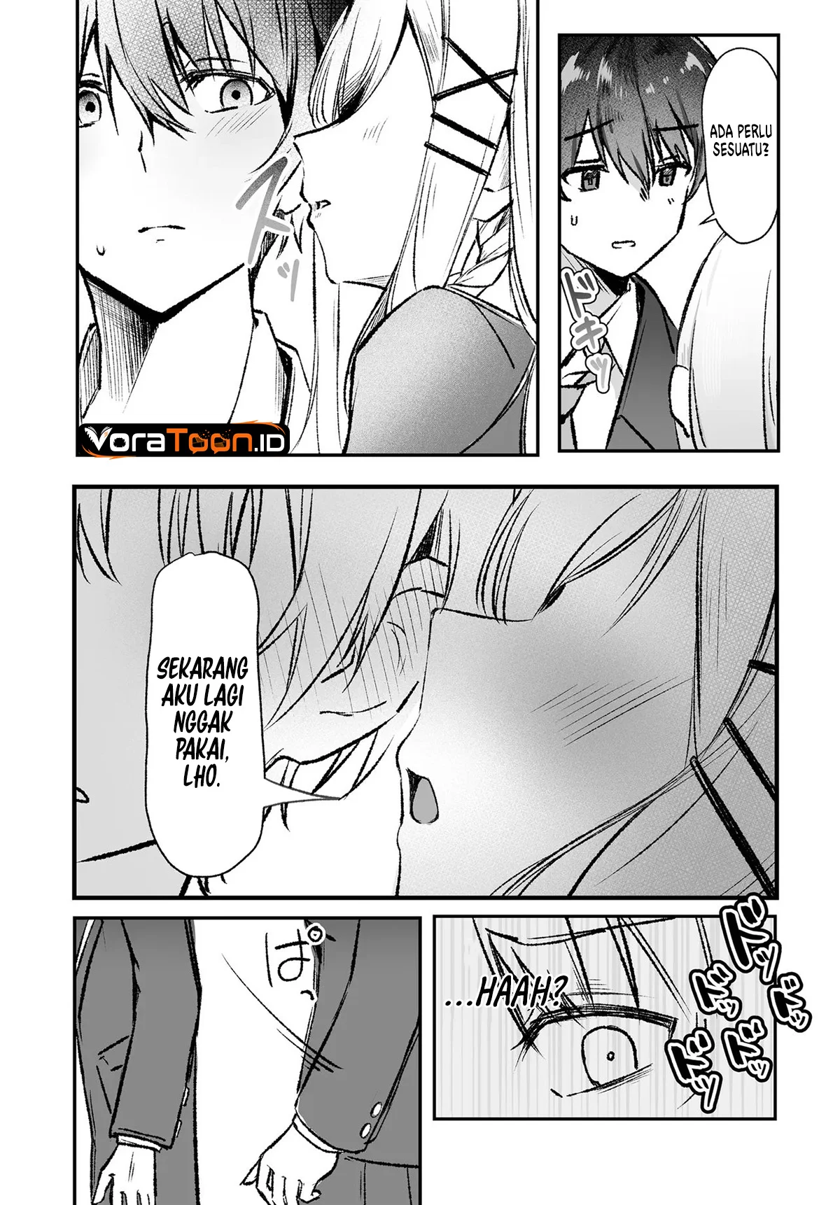 Tonari no Seki no Seijo-sama wa Ore ni Kossori Skirt no Naka wo Oshiete Kureru Chapter 1 Gambar 18